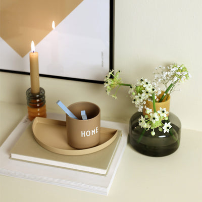 Hoop candle holder
